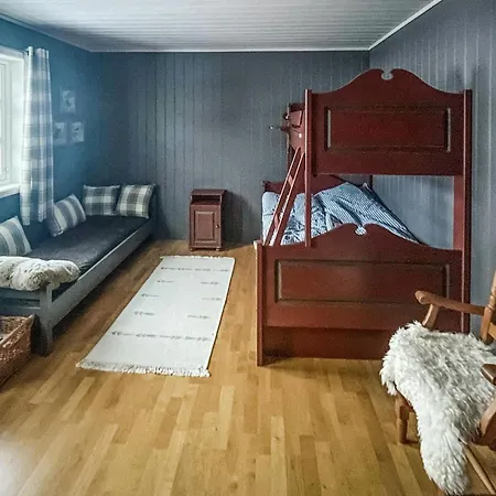 7 Bedroom Awesome In *