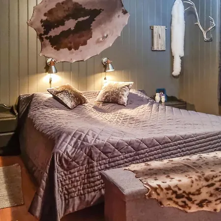 7 Bedroom Awesome In