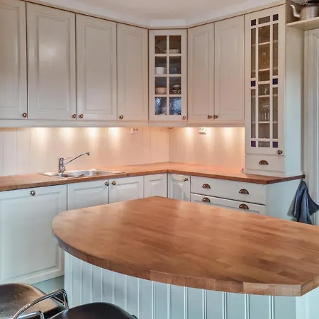 7 Bedroom Awesome In Tjorhom